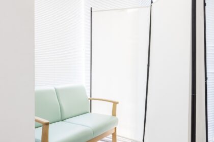 隔離室へご案内